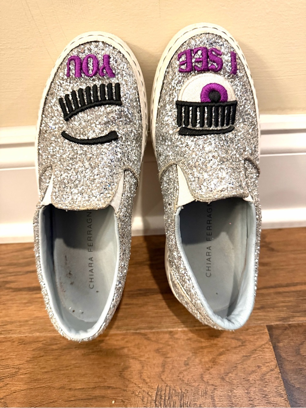 CHIARA FERRAGNI ITALY SHOES WINK EYE SILVER GLITTER LEATHER SLIP ON SNEAKER